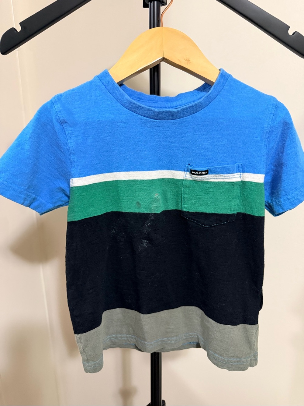 Volcom Boys T-Shirt Bundle – Sizes 4T & 5